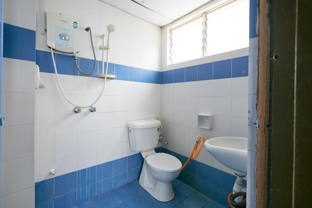 Jc Private Apartment Sunshine Bay Port Dickson Eksteriør billede