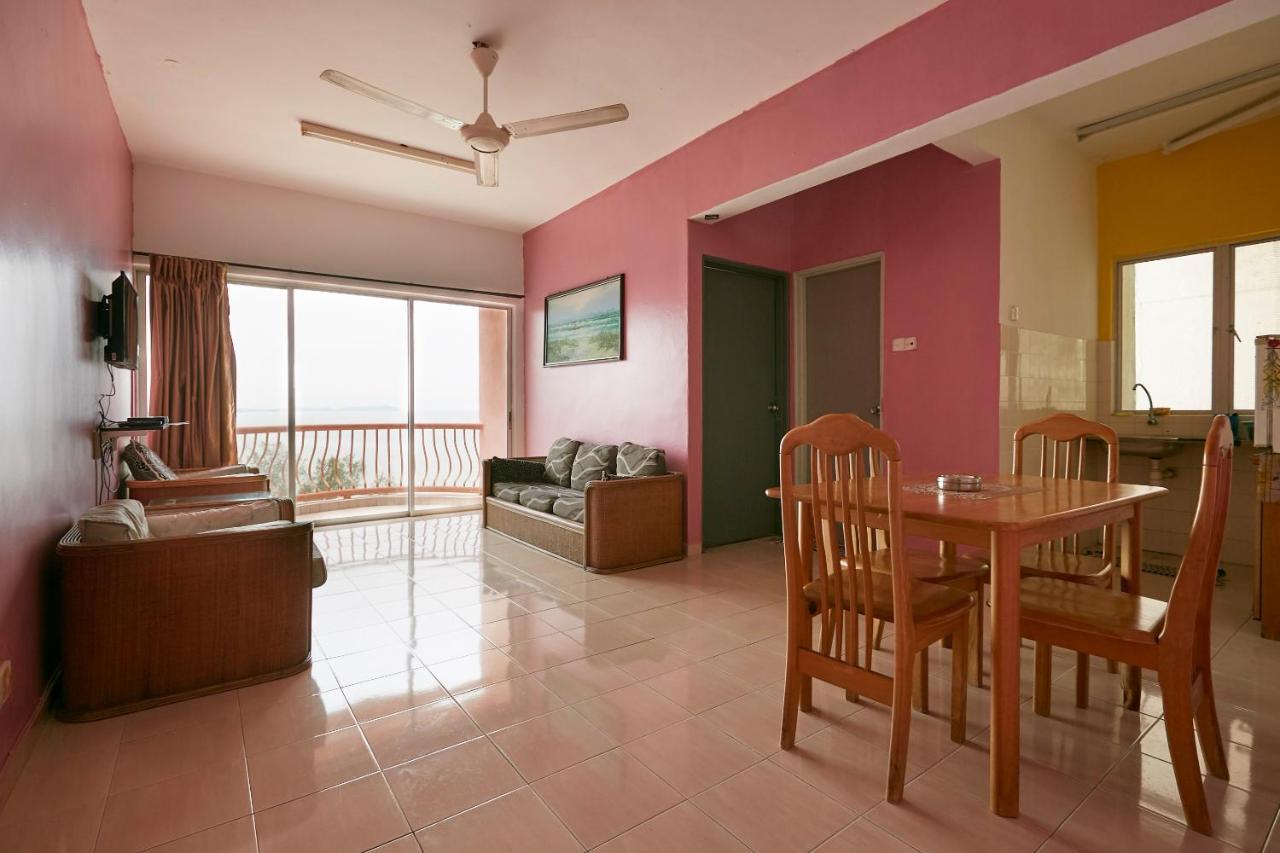 Jc Private Apartment Sunshine Bay Port Dickson Eksteriør billede