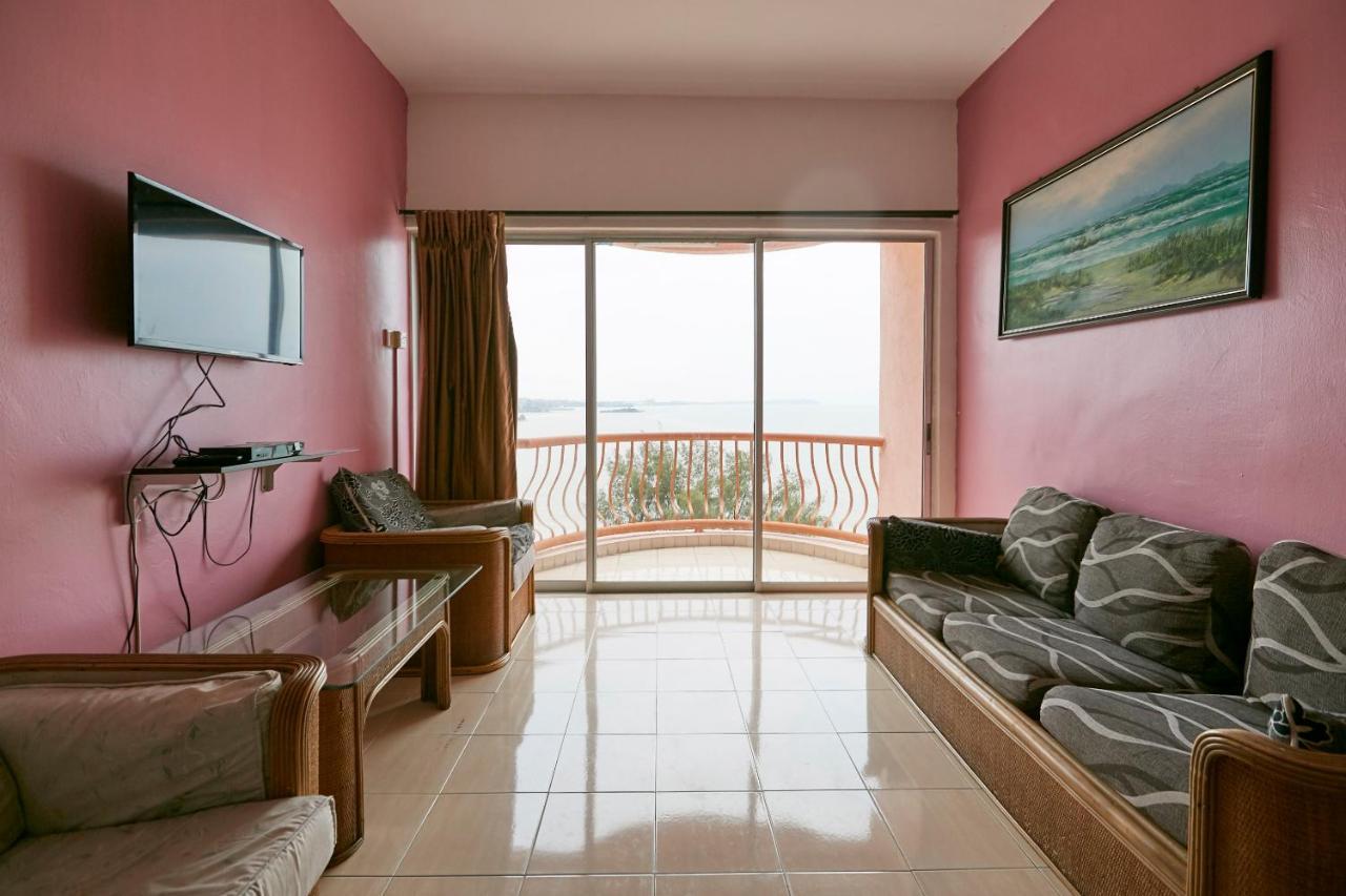 Jc Private Apartment Sunshine Bay Port Dickson Eksteriør billede